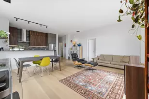 2045 W Concord Pl, Chicago, IL 60647 - Photo 4