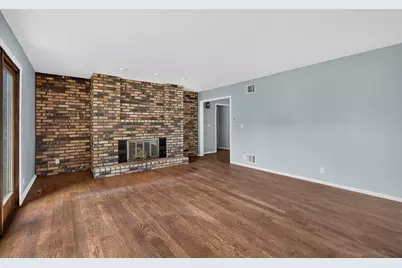 1337 Ottawa Avenue, Ottawa, IL 61350 - Photo 10
