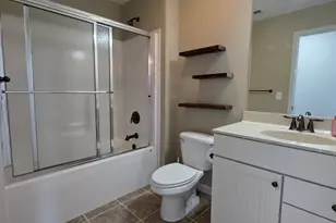 8 Starboard St, Ottawa, IL 61350 - Photo 12