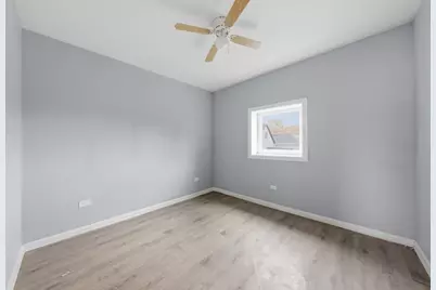 4915 W 30th Street, Cicero, IL 60804 - Photo 12
