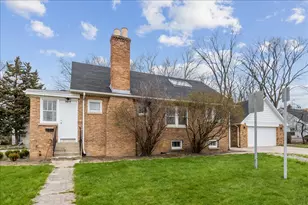 107 Happ Rd, Northfield, IL 60093 - Photo 2
