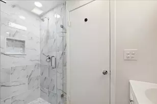 107 Happ Rd, Northfield, IL 60093 - Photo 14