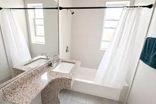 3357 W Huron St, Chicago, IL 60624 - Photo 8