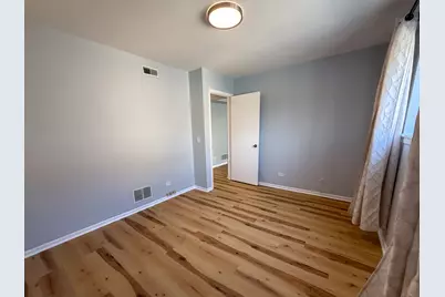 8504 W Catherine Avenue #2N, Chicago, IL 60656 - Photo 12