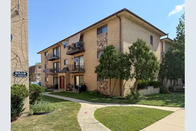 8504 W Catherine Avenue #2N, Chicago, IL 60656 - Photo 1