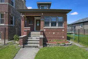 946 N Homan Ave., Chicago, IL 60651 - Photo 1