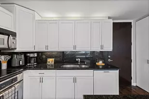 535 N Michigan Ave, Chicago, IL 60611 - Photo 16