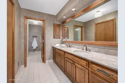 1116 Laurie Lane, Burr Ridge, IL 60527 - Photo 18