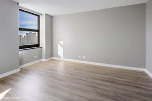3660 N Lake Shore Dr, Chicago, IL 60613 - Photo 8
