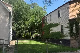 7837 S Dobson Ave, Chicago, IL 60619 - Photo 34