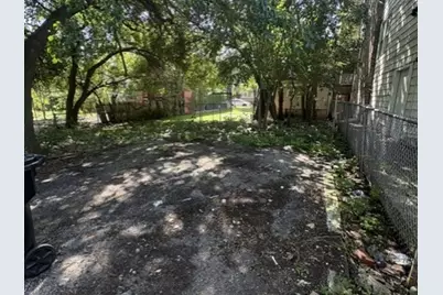 7837 S Dobson Avenue, Chicago, IL 60619 - Photo 42