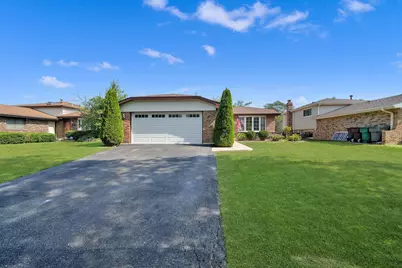 8840 Leslie Drive, Orland Hills, IL 60487 - Photo 2