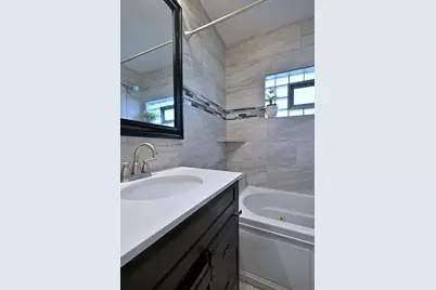 7201 S Wood Street, Chicago, IL 60636 - Photo 18
