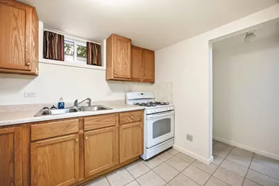 616 S Jefferson Street, Woodstock, IL 60098 - Photo 4