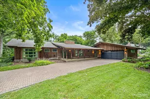 5N471 Billy Burns Rd, Wayne, IL 60184 - Photo 1