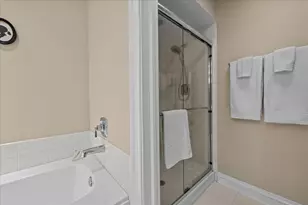 153 E Laurel Ave, Lake Forest, IL 60045 - Photo 14