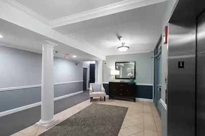 153 E Laurel Avenue #202, Lake Forest, IL 60045 - Photo 20