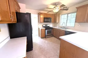3590 Fairfax Ct E, Aurora, IL 60504 - Photo 14
