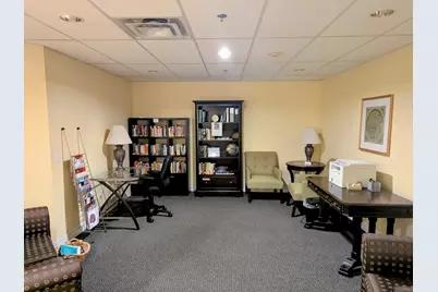 2335 W Belle Plaine Avenue #118, Chicago, IL 60618 - Photo 8