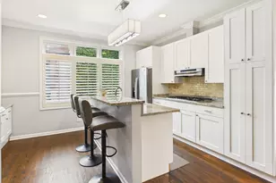 1445 S Indiana Ave, Chicago, IL 60605 - Photo 2