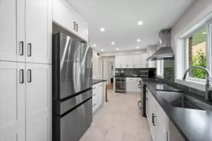 3333 Payne St, Evanston, IL 60201 - Photo 14