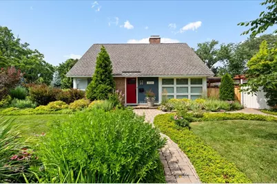 3333 Payne Street, Evanston, IL 60201 - Photo 2