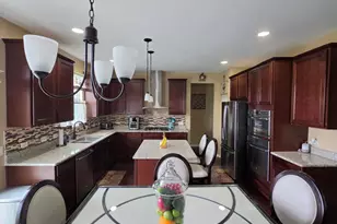 10251 California St, Crown Point, IN 46307 - Photo 8