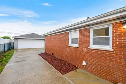 3914 153rd Street, Midlothian, IL 60445 - Photo 4