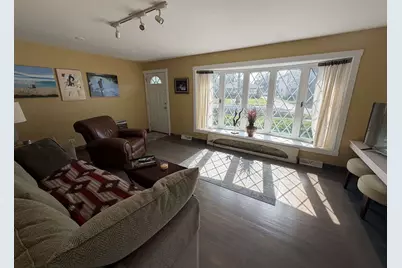 466 N Ridgeland Avenue, Elmhurst, IL 60126 - Photo 8