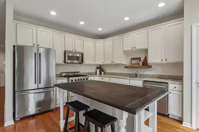 27 Harborside Way, Hawthorn Woods, IL 60047 - Photo 10