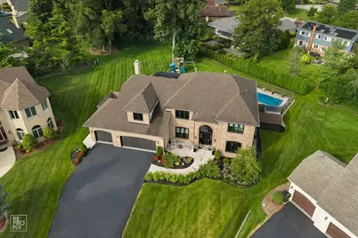 392 Crestwood Court, Wood Dale, IL 60191 - Photo 1