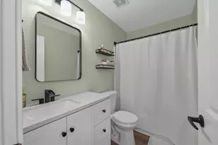 1523 W Remington Ln, Round Lake, IL 60073 - Photo 32