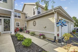 1523 W Remington Ln, Round Lake, IL 60073 - Photo 40