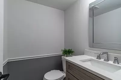 73 Shelby Court, Vernon Hills, IL 60061 - Photo 18