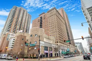 40 E 9th St, Chicago, IL 60605 - Photo 1
