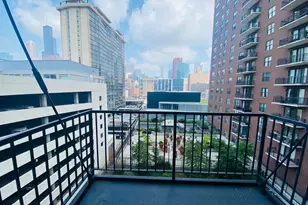 40 E 9th St, Chicago, IL 60605 - Photo 4
