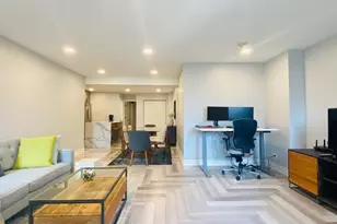 40 E 9th St, Chicago, IL 60605 - Photo 2