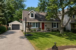 739 S Cook St, Barrington, IL 60010 - Photo 1