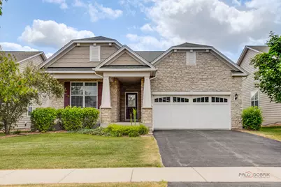 35 Pacific Avenue, Hawthorn Woods, IL 60047 - Photo 1