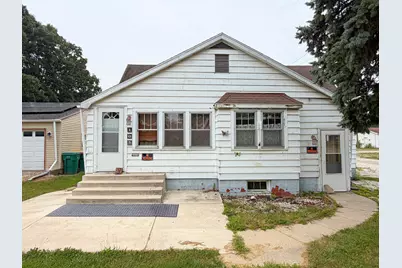 105 E 12th Street, Streator, IL 61364 - Photo 1