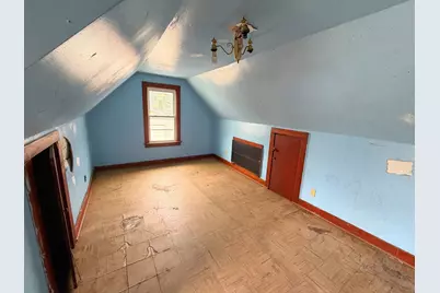 105 E 12th Street, Streator, IL 61364 - Photo 8