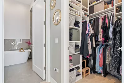2405 W Iowa Street #402, Chicago, IL 60622 - Photo 28