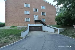 1110 N Farnsworth Ave, Aurora, IL 60505 - Photo 22