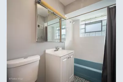 9420 Lawler Avenue, Skokie, IL 60077 - Photo 6