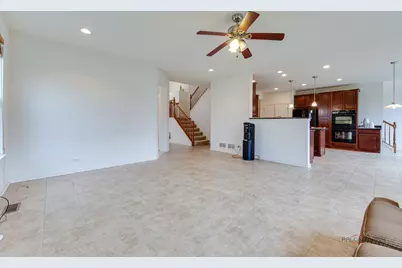 2030 Padua Drive, Elgin, IL 60123 - Photo 10