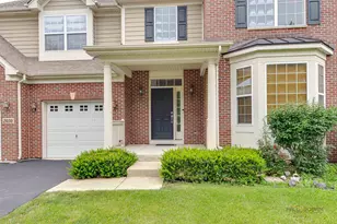 2030 Padua Dr, Elgin, IL 60123 - Photo 2