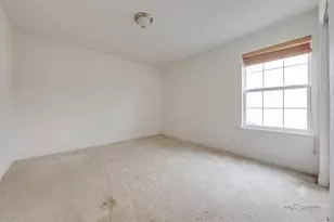 2030 Padua Dr, Elgin, IL 60123 - Photo 24