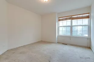 2030 Padua Dr, Elgin, IL 60123 - Photo 26