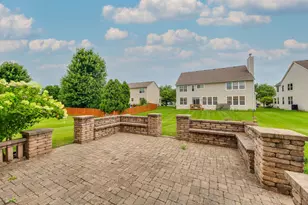 2030 Padua Dr, Elgin, IL 60123 - Photo 30