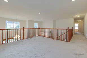 2030 Padua Dr, Elgin, IL 60123 - Photo 18